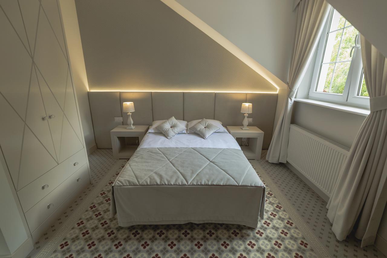 Basniowa Hotel Wyszków Eksteriør billede