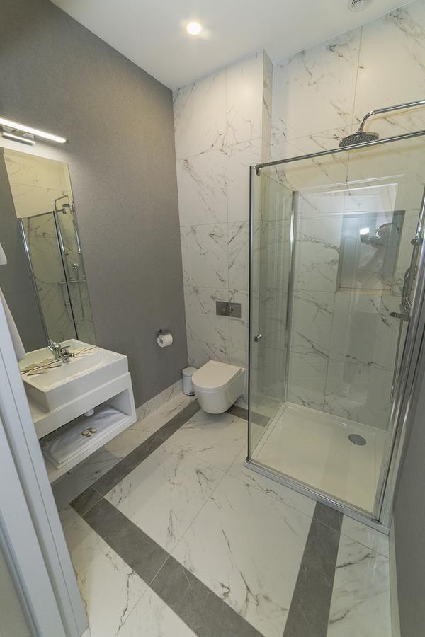 Basniowa Hotel Wyszków Eksteriør billede
