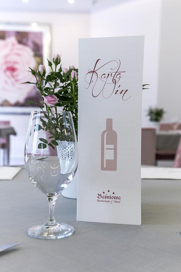 Basniowa Hotel Wyszków Eksteriør billede