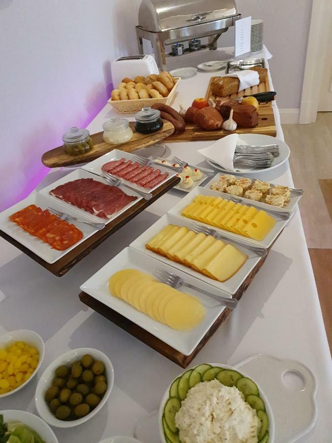 Basniowa Hotel Wyszków Eksteriør billede